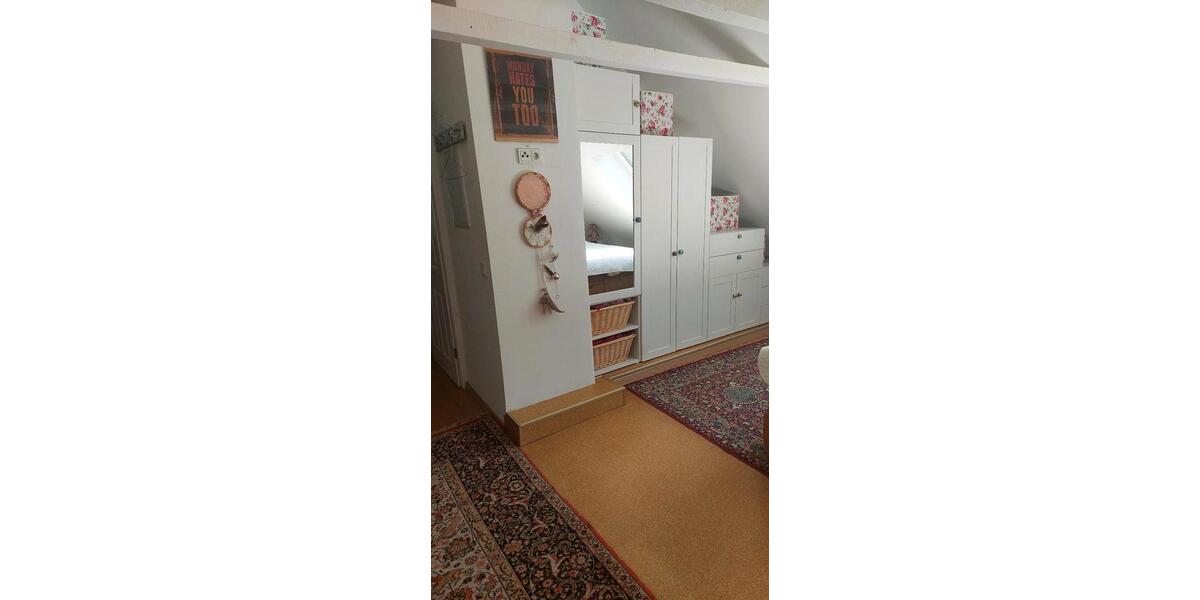 Dachgeschoßwohnung Dortmund Aplerbeck - 1 Zimmer, 70 m&sup2;, 1.250&euro; | Angebot:26426324