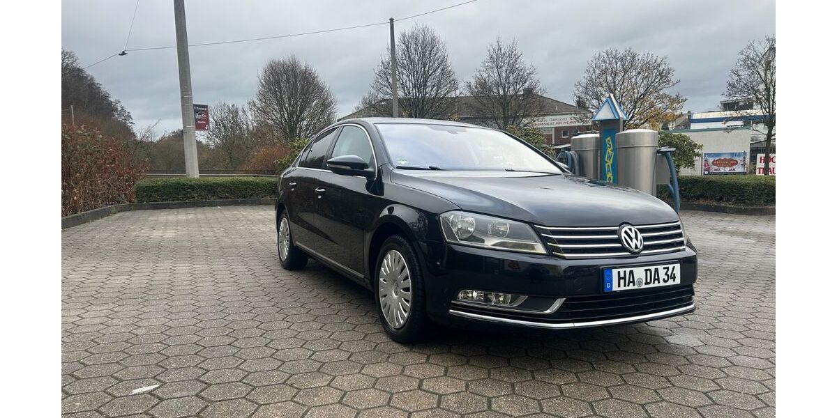VW Passat 144.000 km 8.099 &euro; Hagen 58097