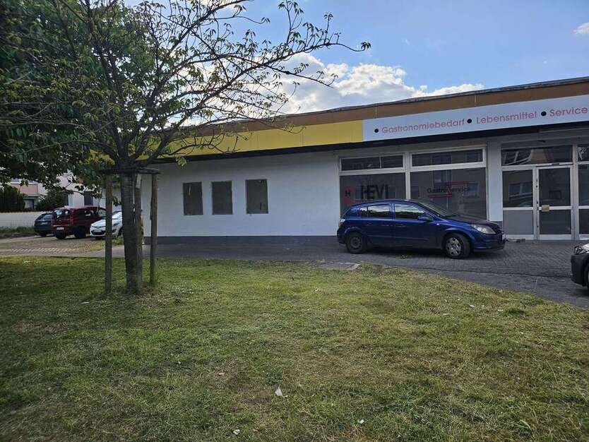 Einzelhandel in Essen 350.000 € 423 m²