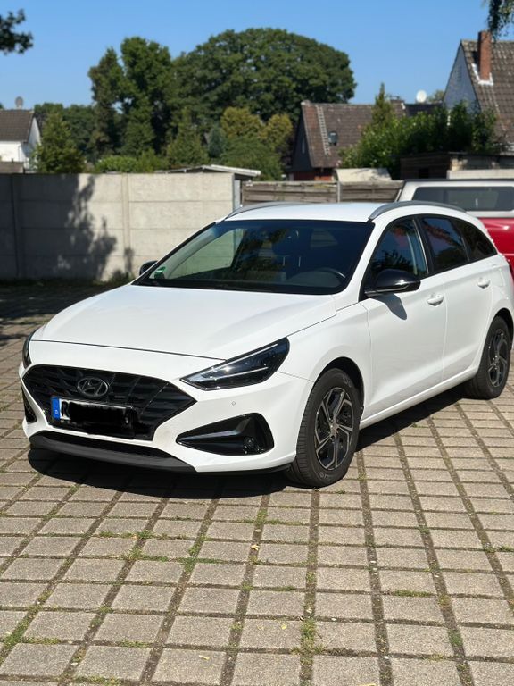 Hyundai i30 105.000 km 13.290 € Marl 45772
