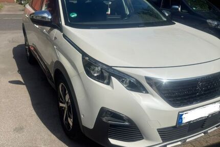 Peugeot 5008 142.000 km 16.900 &euro; Marl 45772