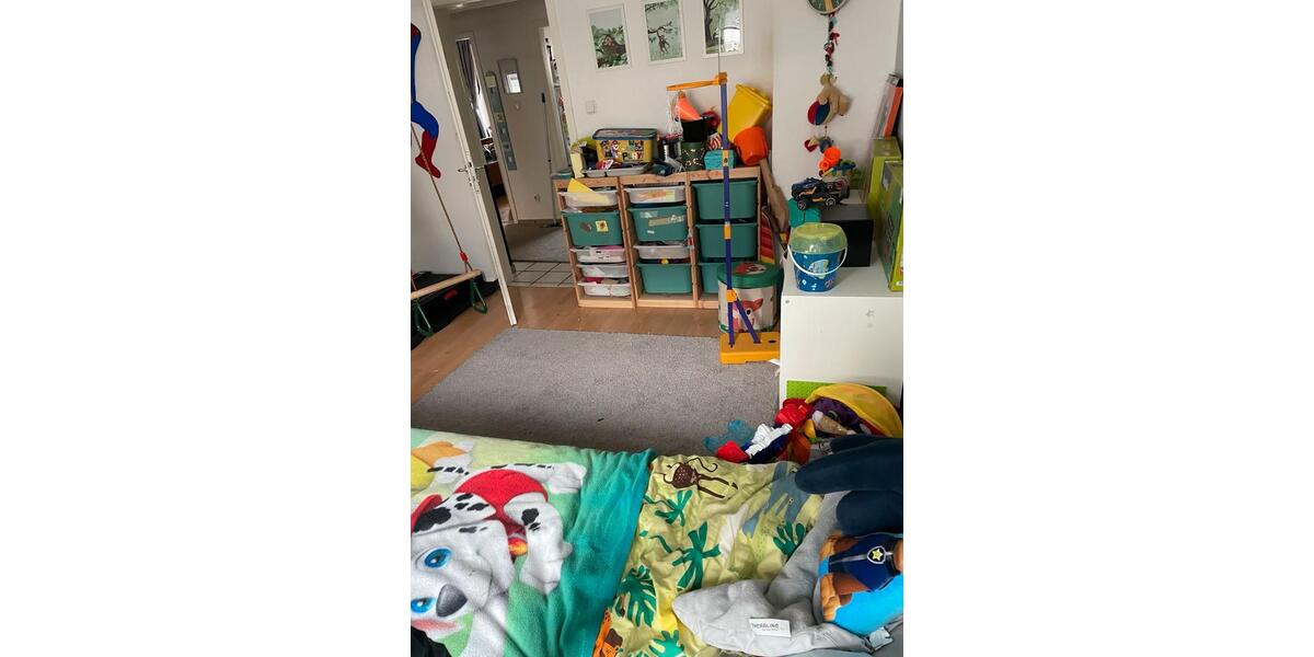 Kein jobcenter Rüttenscheid 70 qm 3,5 R + 6 qm Abstellr. + Kell 3 zimmer