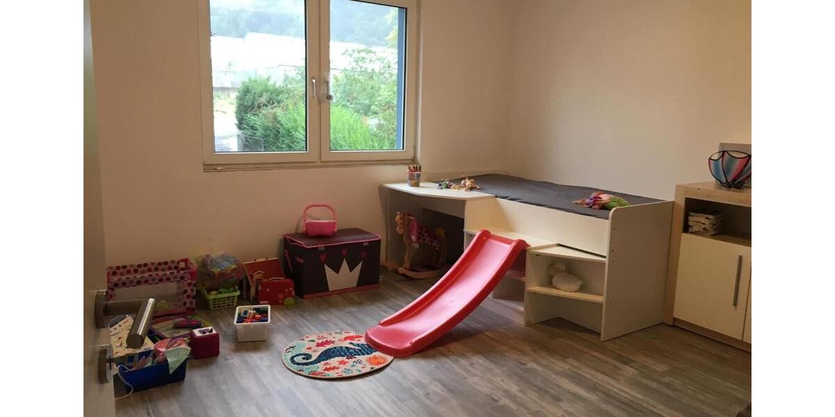 Doppelhaushälfte Schwerte - 10 Zimmer, 200 m&sup2;, 450.000&euro; | Angebot:25880818