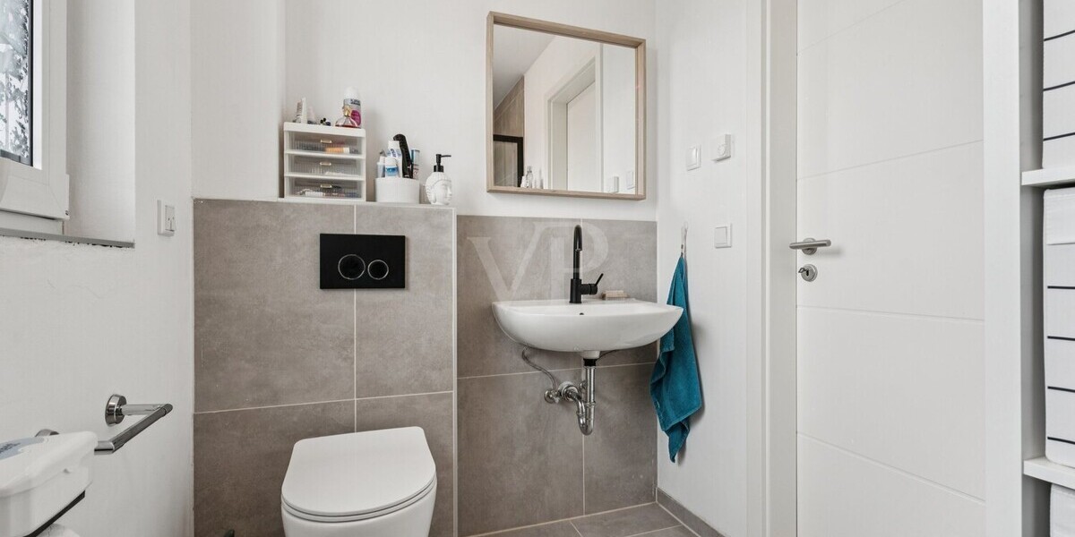 Attraktives Zweifamilienhaus in Olfen–modern, nachhaltig und mit KfW 40+ Standard 8 zimmer