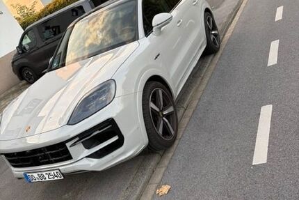 Porsche Cayenne 36.758 km 83.900 &euro; Dortmund 44149