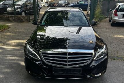 Mercedes-Benz C 250 154.000 km 15.900 € Gelsenkirchen 45889
