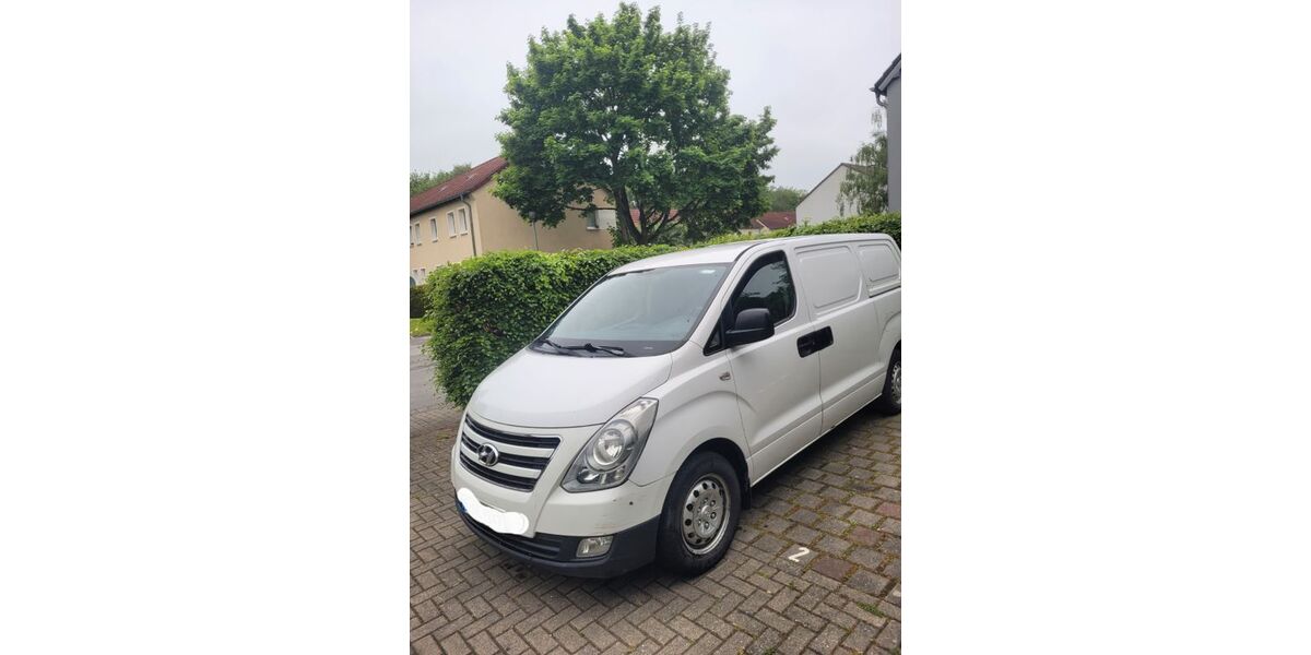 Hyundai H-1 Starex 320.000 km 3.250 &euro; Essen 45127