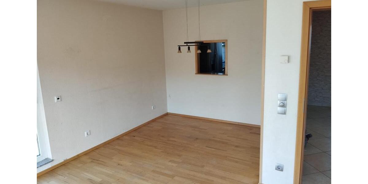 Maisonettenwohnung Wuppertal Gemarkung Ronsdorf - 4 Zimmer, 106 m&sup2;, 299.000&euro; | Angebot:25178782
