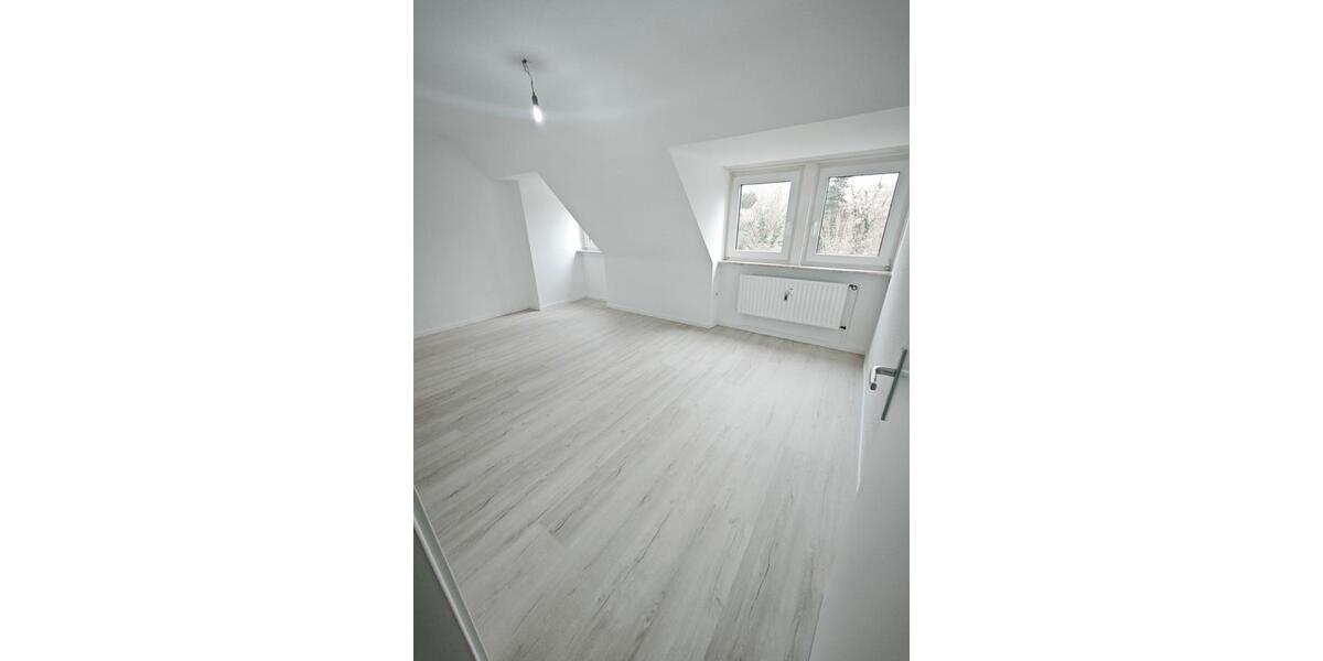 Dachgeschoßwohnung Herne Eickel - 3 Zimmer, 66 m&sup2;, 535&euro; | Angebot:25075996