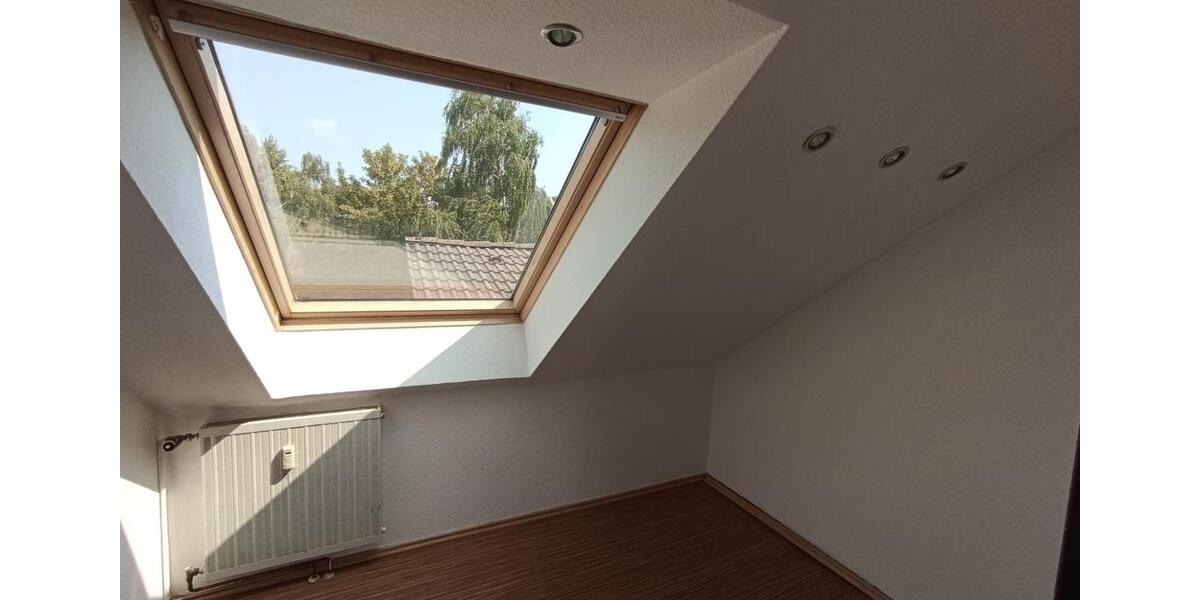 Dachgeschoßwohnung Dortmund Hombruch - 4 Zimmer, 87 m&sup2;, 735&euro; | Angebot:27600011
