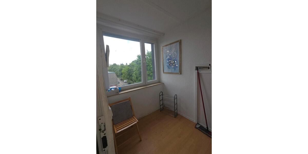 Dachgeschoßwohnung Gelsenkirchen Gelsenkirchen-West - 5 Zimmer, 92 m&sup2;, 850&euro; | Angebot:26494656