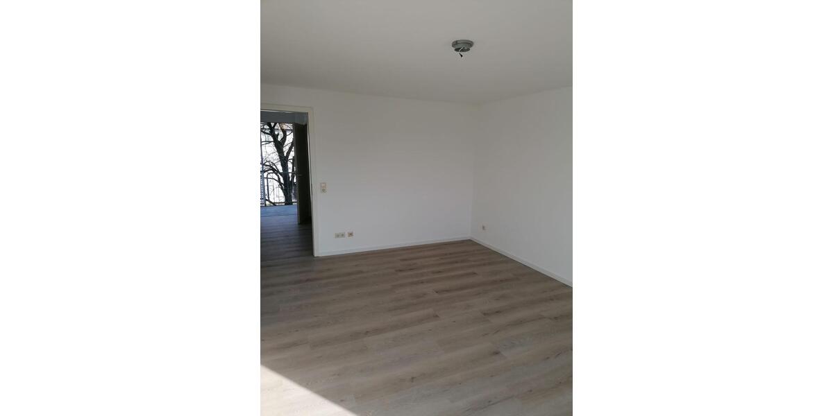 Etagenwohnung Wuppertal Gemarkung Langerfeld - 2 Zimmer, 46 m&sup2;, 400&euro; | Angebot:25792061