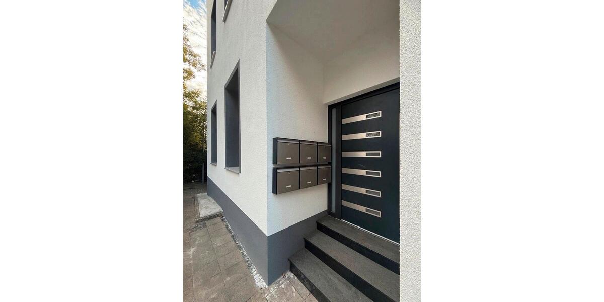 Modernisiertes Mehrfamilienhaus in Bochum-Wattenscheid 30 zimmer