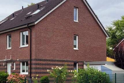 RESERVIERT! ..Alles zu Fuß zu erreichen, geräumiges Haus 4 zimmer