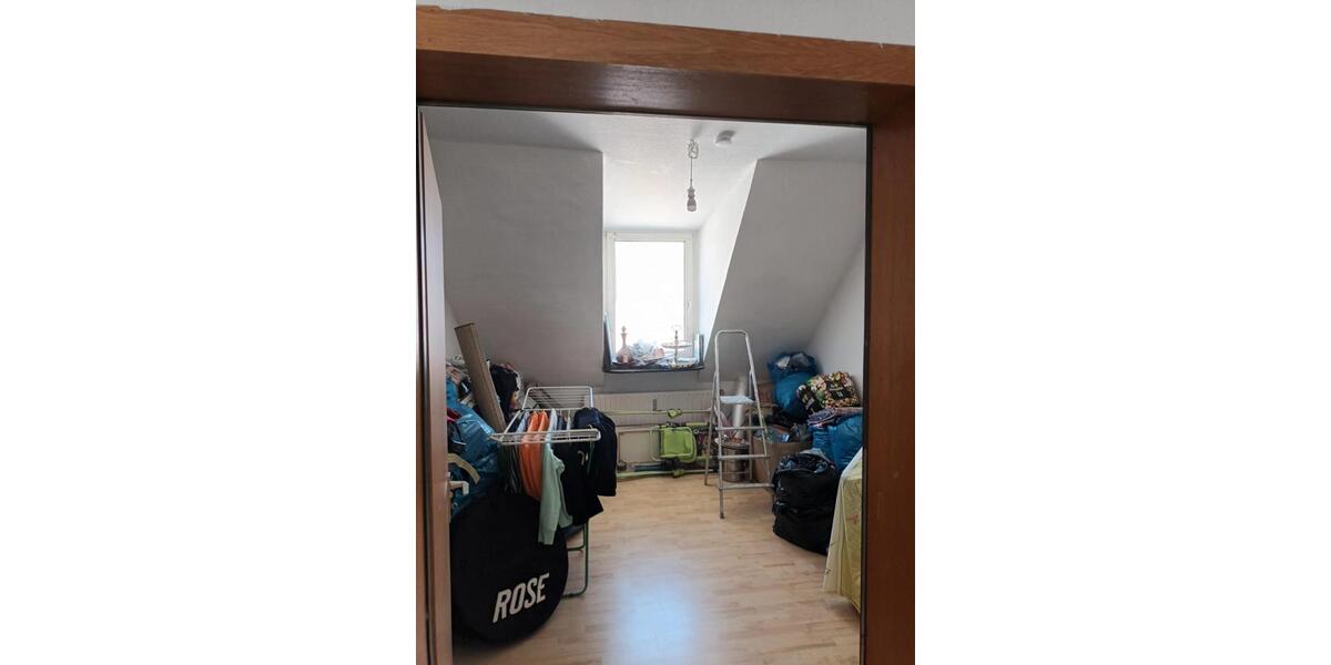 Dachgeschoßwohnung Herne Sodingen - 2.5 Zimmer, 46 m&sup2;, 48.000&euro; | Angebot:27076075