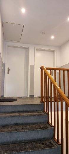 Modernes, helles sowie gemütliches Dachgeschoss mit 2 Zimmern, Küche, Diele, Bad mit Fenster