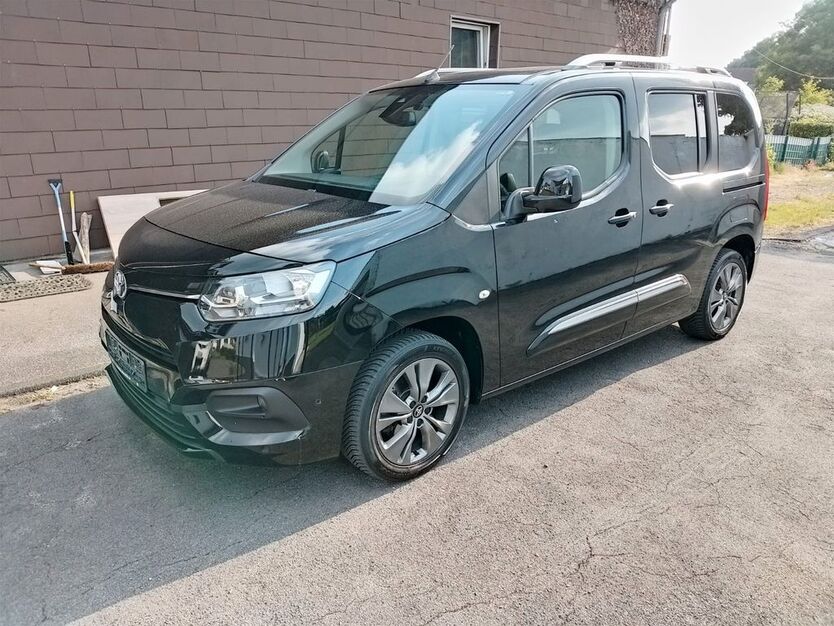 Toyota Proace City 92.000 km 18.699 € Oberhausen 46047