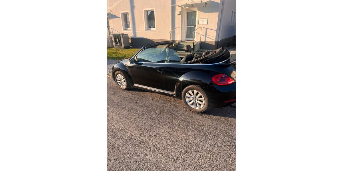 VW Beetle 100.853 km 9.800 &euro; Wuppertal 42349