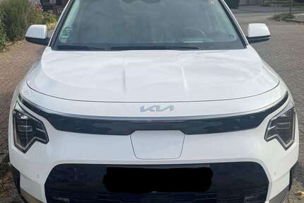 Kia Niro 17.000 km 30.490 € Oberhausen 46147