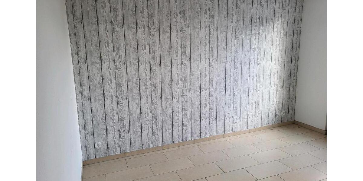 Etagenwohnung Oberhausen Alt-Oberhausen - 4 Zimmer, 95 m&sup2;, 585&euro; | Angebot:26051048