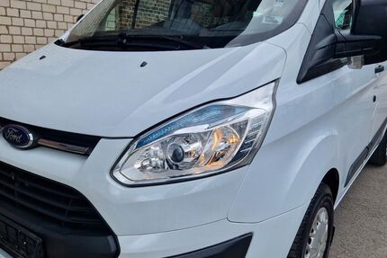 Ford Tourneo Custom 77.334 km 13.600 &euro; Bochum 44805