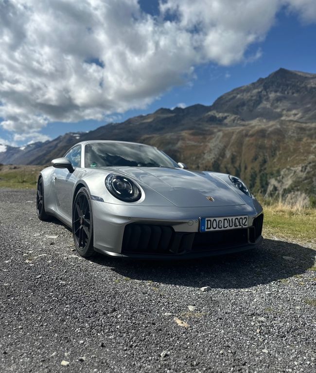 Porsche 992 9.900 km 176.992 € Dortmund 44267