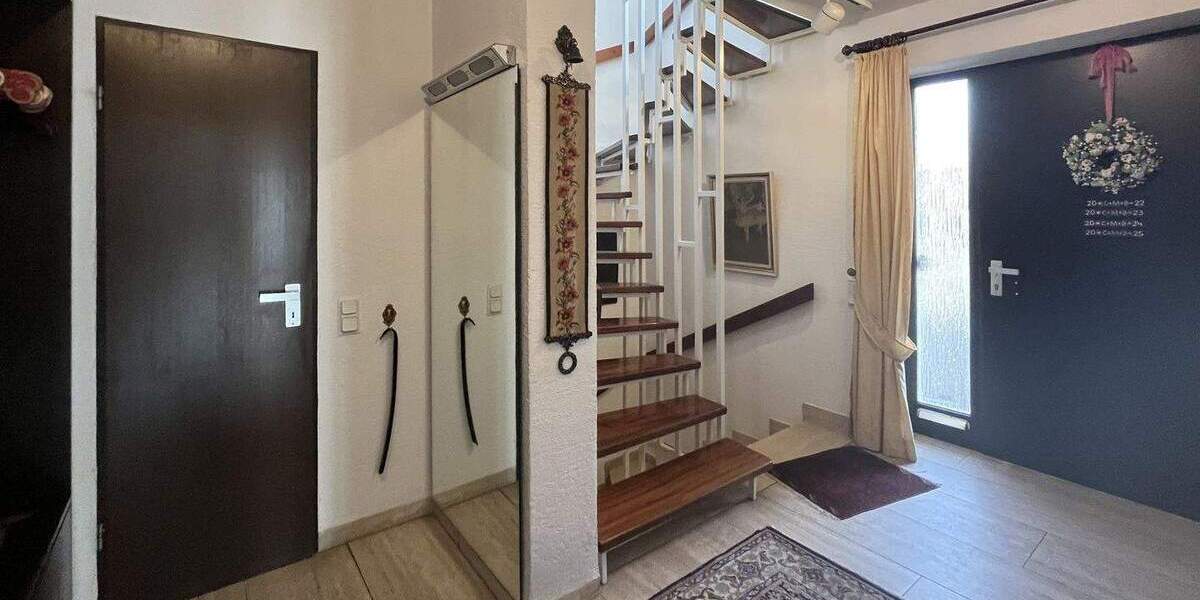 Doppelhaushälfte Lünen - 5 Zimmer, 128 m&sup2;, 370.000&euro; | Angebot:25601733