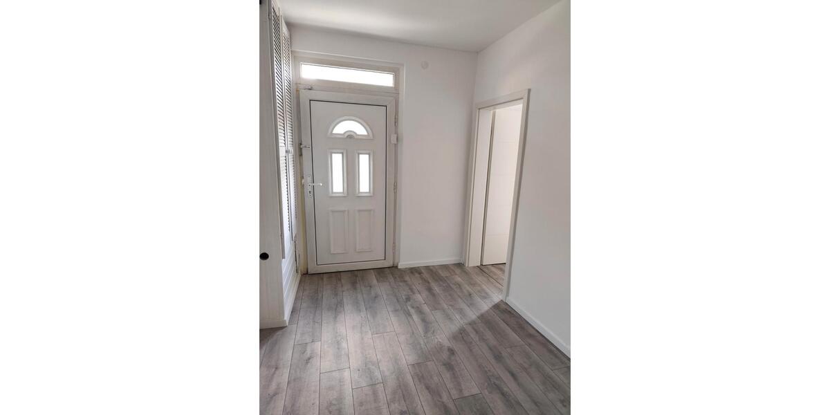 Erdgeschoßwohnung Herdecke - 5.5 Zimmer, 130 m&sup2;, 1.350&euro; | Angebot:26664031