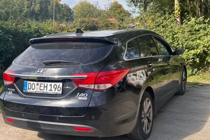 Hyundai i40 150.000 km 7.900 &euro; Dortmund 44319