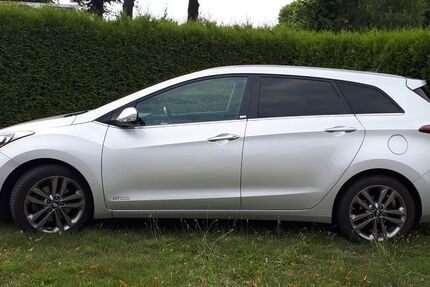 Hyundai i30 68.700 km 10.900 € Bottrop 46244
