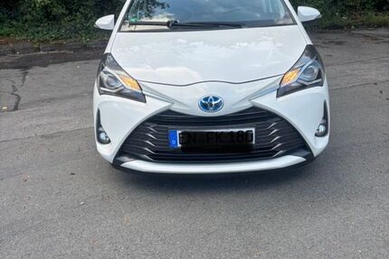 Toyota Yaris 104.486 km 13.900 € Schwelm 58332