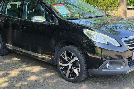 Peugeot 2008 111.787 km 6.950 &euro; Dorsten 46282