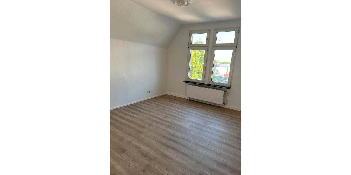 Etagenwohnung Wuppertal Gemarkung Langerfeld - 3 Zimmer, 83 m&sup2;, 730&euro; | Angebot:24850385