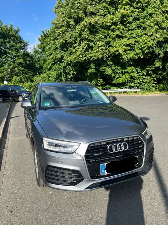 Audi Q3 205.000 km 13.700 € Velbert 42551