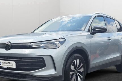 VW Tiguan 25.464 km 35.990 € Castrop-Rauxel 44575