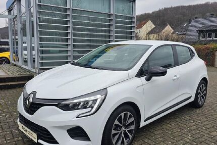 Renault Clio 14.015 km 15.995 &euro; Hagen 58091