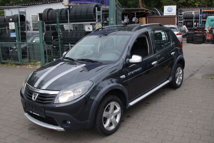 Dacia Sandero 199.000 km 2.999 &euro; Bochum 44793