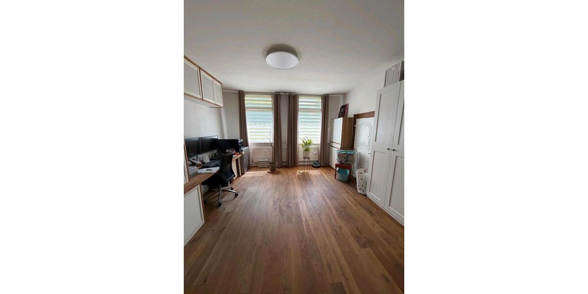 Mehrfamilienhaus, Wohnhaus Schwelm - 6 Zimmer, 238 m&sup2;, 326.000&euro; | Angebot:26766465