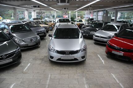 Kia ceed Sportswagon 230.000 km 2.490 &euro; Essen 45356