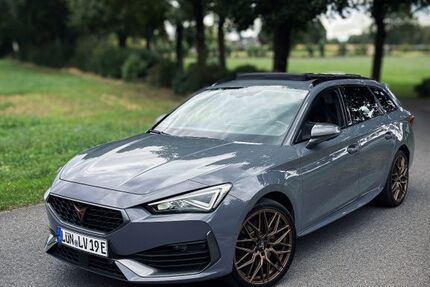 Cupra Leon 82.000 km 22.499 &euro; Lünen 44536
