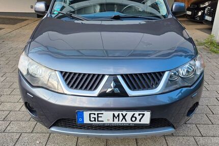 Mitsubishi Outlander 303.000 km 4.250 &euro; Gelsenkirchen 45899