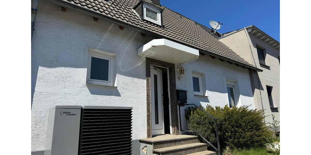 Reihenhaus Dortmund Huckarde - 6 Zimmer, 107 m&sup2;, 1.450&euro; | Angebot:26547233