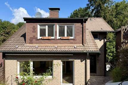 Haus Wuppertal Eckbusch - 7 Zimmer, 146 m&sup2;, 449.000&euro; | Angebot:27351625