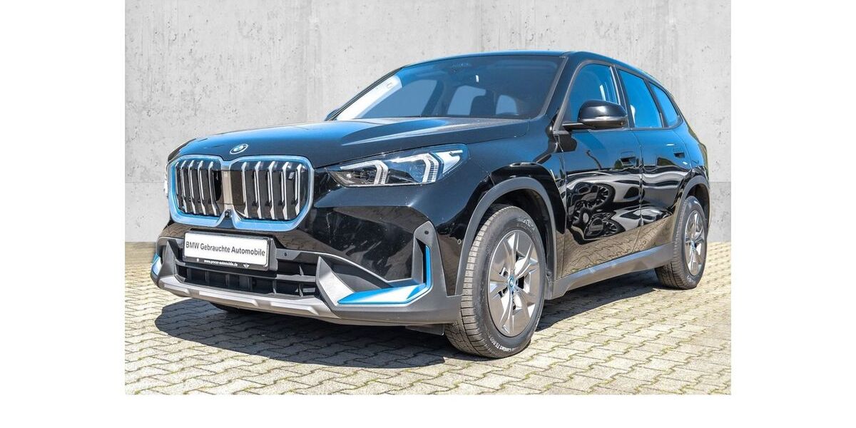 BMW iX1 69.969 km 31.880 &euro; Herne 44625