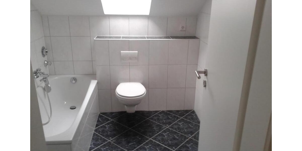 Dachgeschoßwohnung Dortmund Aplerbeck - 2 Zimmer, 50 m&sup2;, 780&euro; | Angebot:27547080