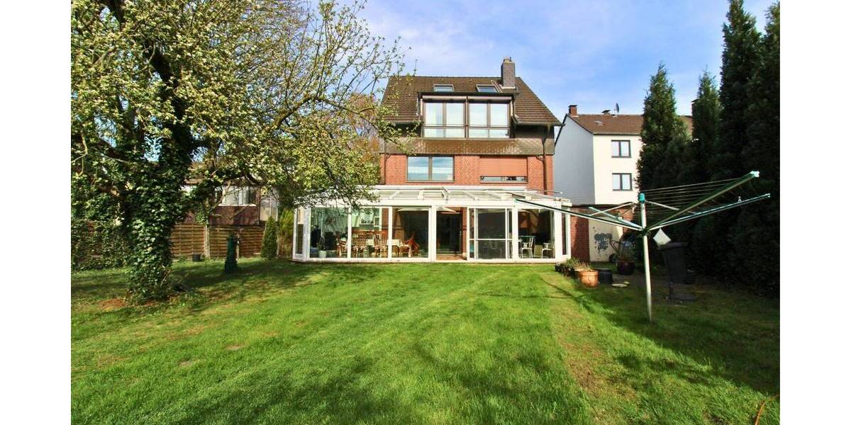 Einfamilienhaus Essen Frintrop - 6 Zimmer, 899.000&euro; | Angebot:26841825