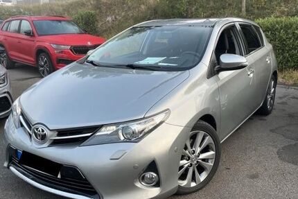 Toyota Auris 127.179 km 9.895 € Iserlohn 58638