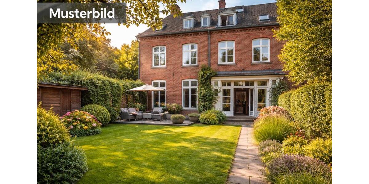 Erdgeschoßwohnung Oberhausen Alstaden - 7 Zimmer, 170 m&sup2;, 1.500&euro; | Angebot:25239877