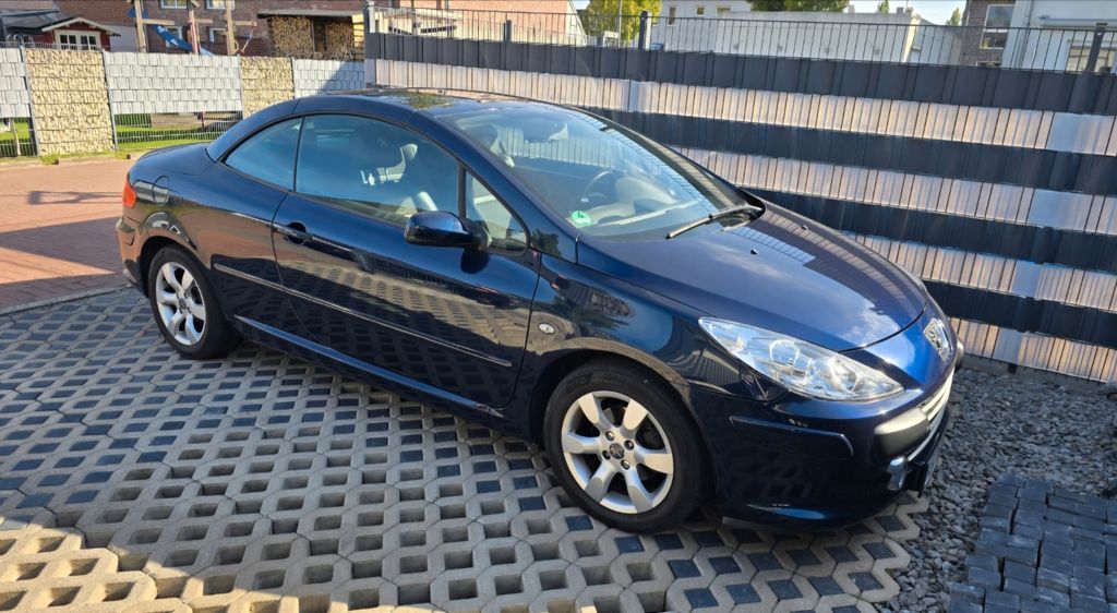 Peugeot 307 147.000 km 3.500 &euro; Recklinghausen 45659