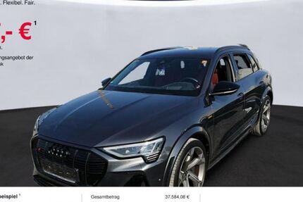 Audi e-tron 44.649 km 39.835 &euro; Hagen 58091